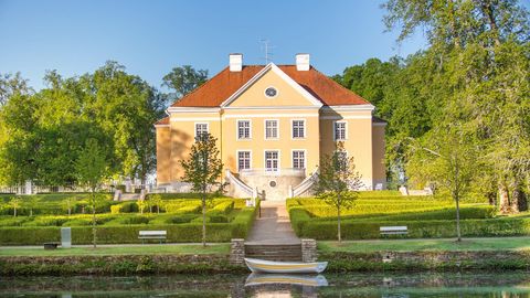 Palmsesse saabub jälle valge öö