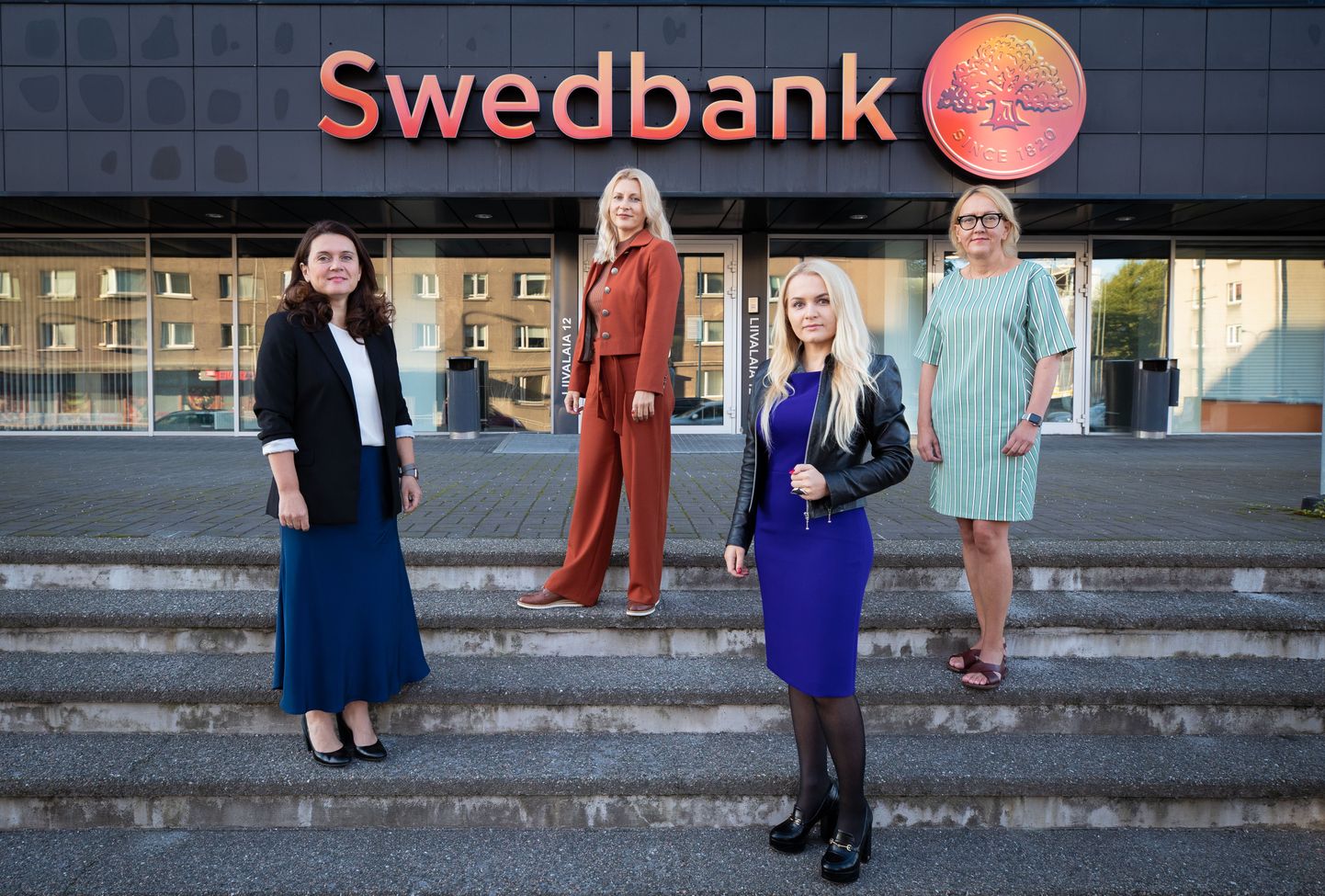 Swedbank juhatuse liikmed (vasakult) Kerstin Pilt, Anna Kõuts Liisi Himma ja Ede Raagmets.