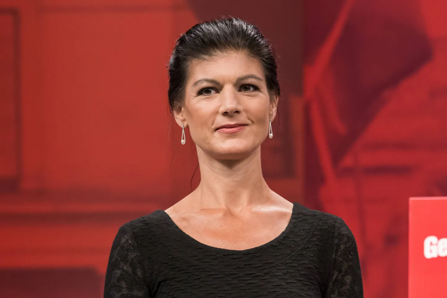 Saksamaa vasakpoolse erakonna Die Linke parlamendifraktsiooni juht ja vasakpoolse liikumise Aufstehen algataja Sahra Wagenknecht.