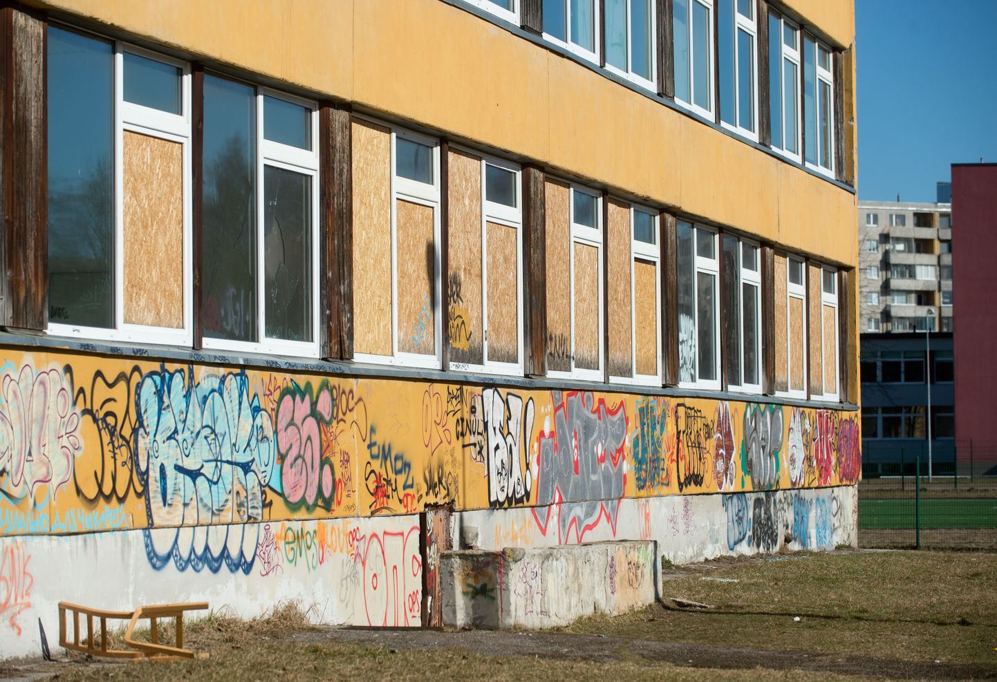 Таллиннская городская управа собирается выделить деньги из резервного фонда на консервирование старого здания по адресу Ыйсмяэ, 130.