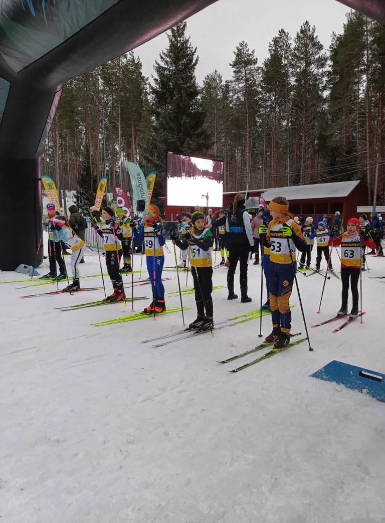 Ebavere Suusaklubi sportlased käisid usinasti võistlemas.