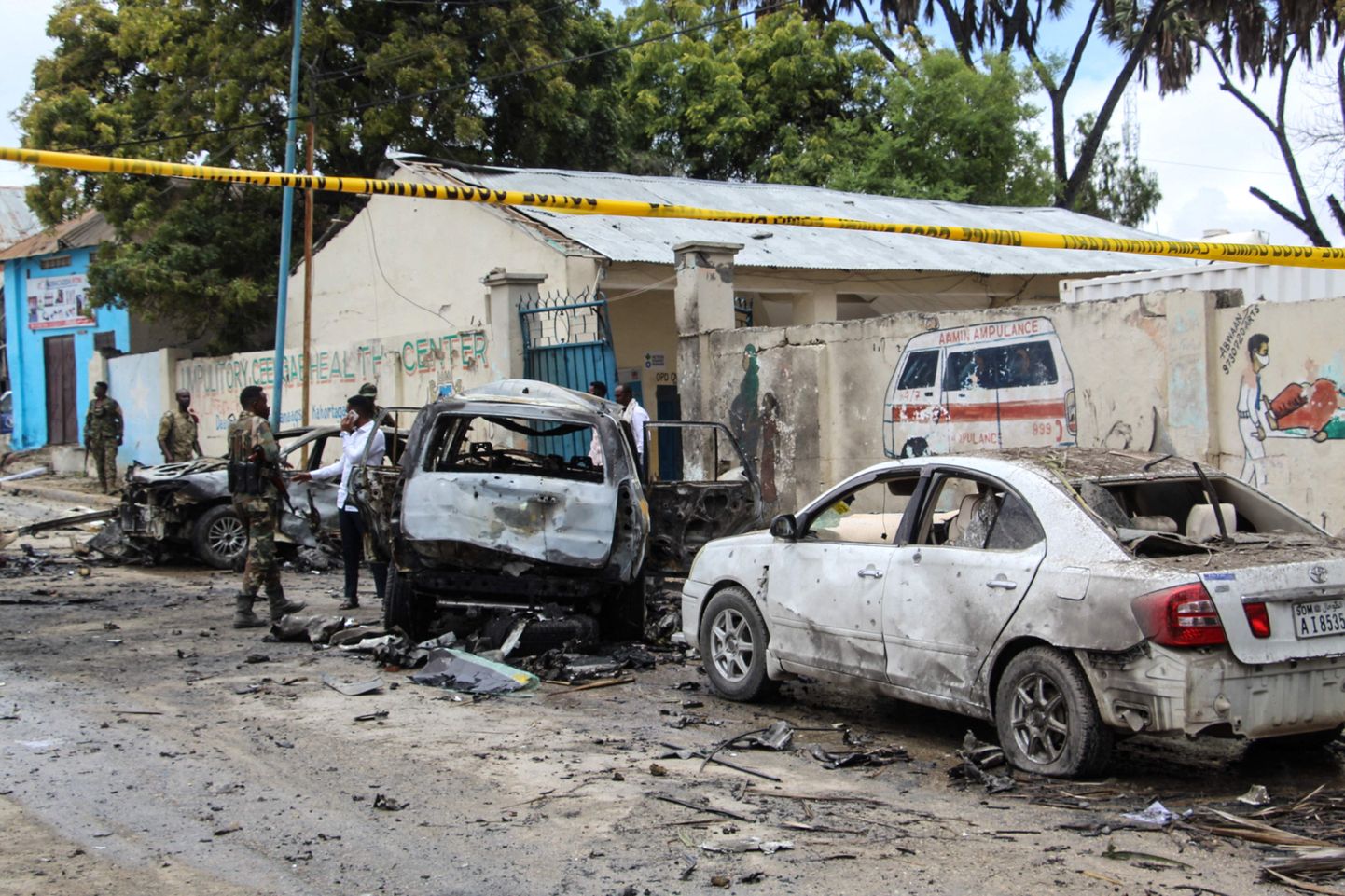 Plahvatuspaik Somaalia presidendipalee lähedal Muqdishos.