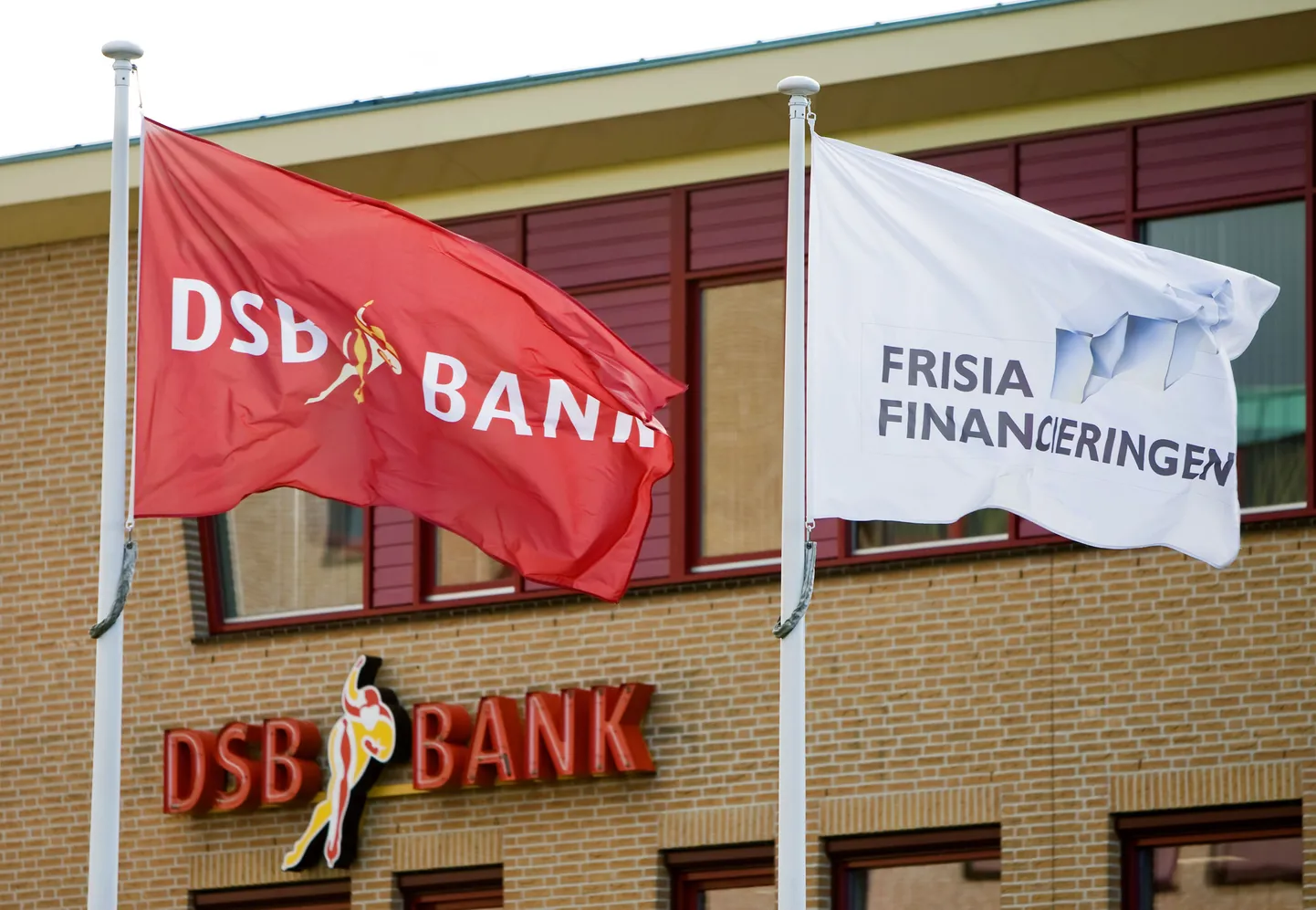 Pangajooksu tõttu pankrotistunud DSB Bank NV