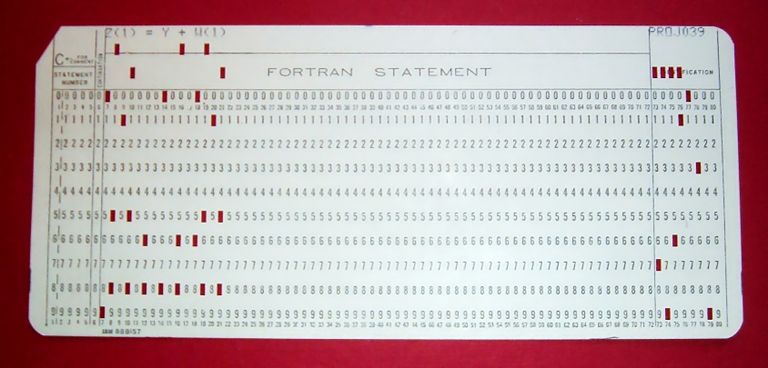 FORTRANi kood perfokaardil.