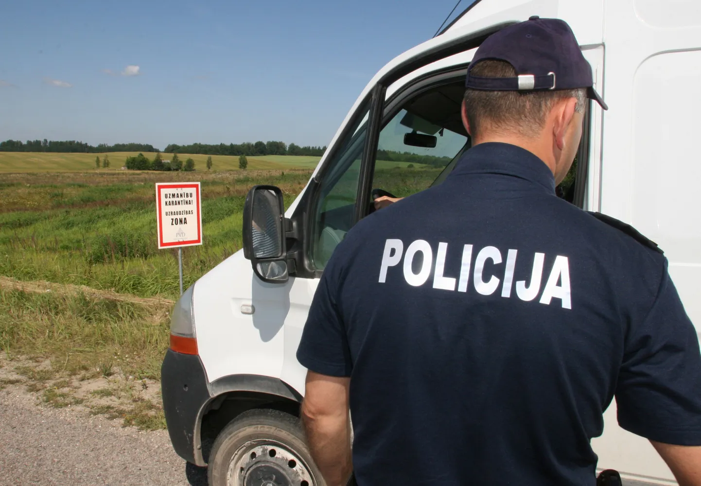 Läti politseinikud saavad lisaõigusi sõidukite kontrollimiseks.