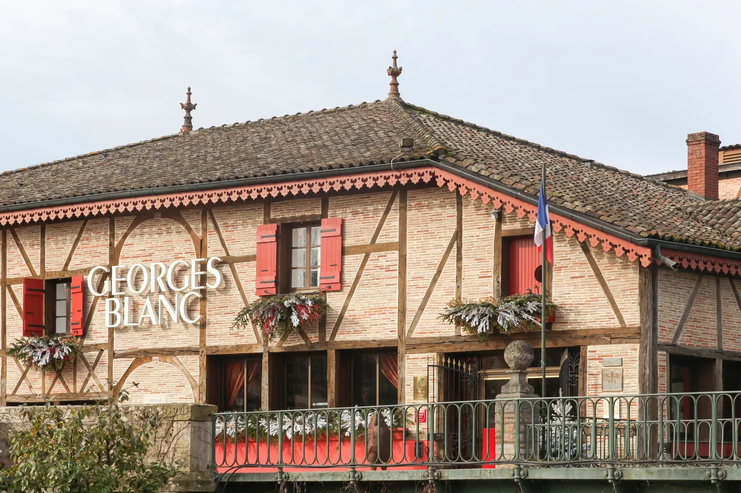Georges Blanci restoran Prantsusmaal Lyoni lähedal Vonnasis, mis kaotas nüüd oma kolmest Michelini tärnist ühe