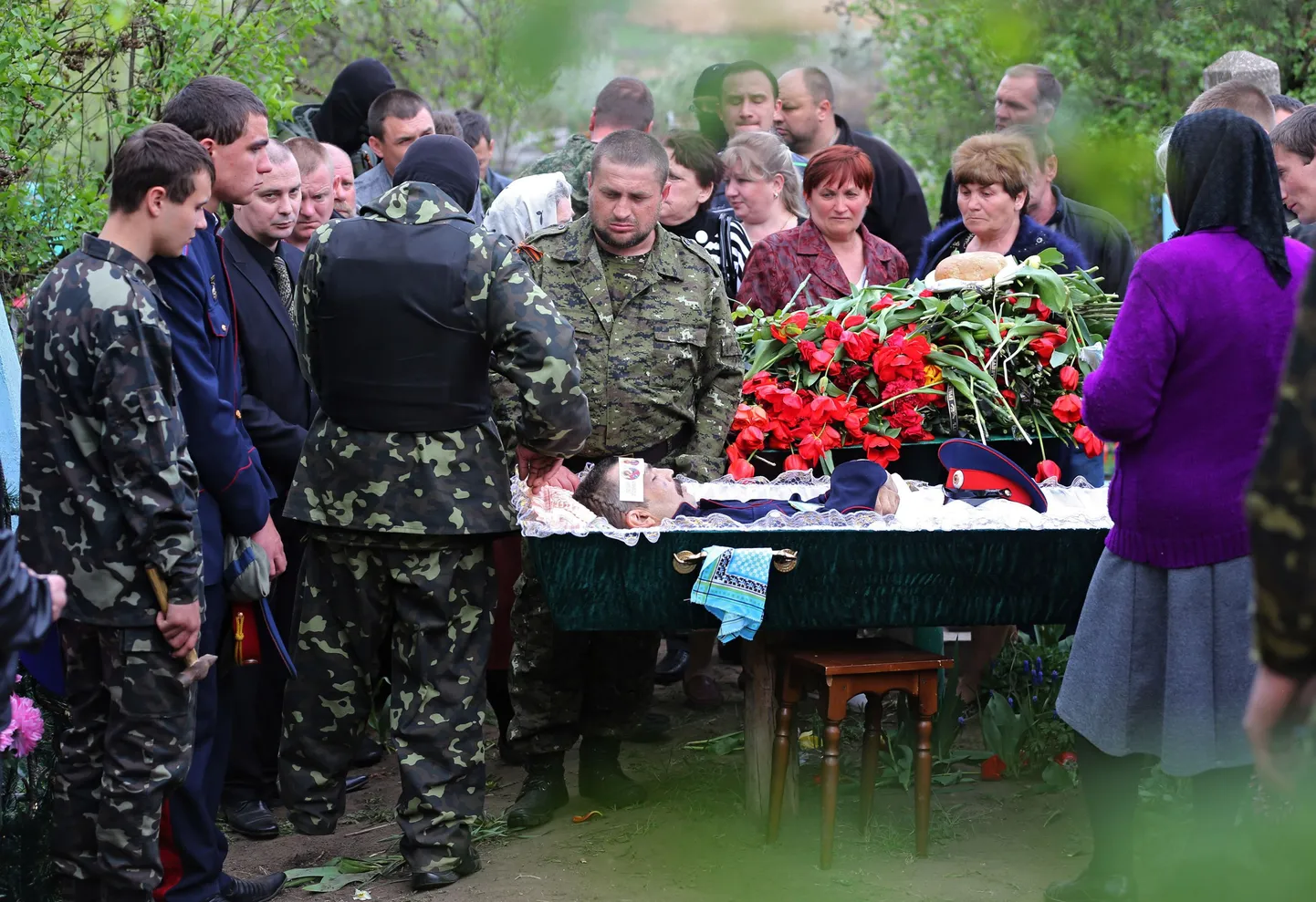 Slovjanski tulevahetuses hukkunu matused.