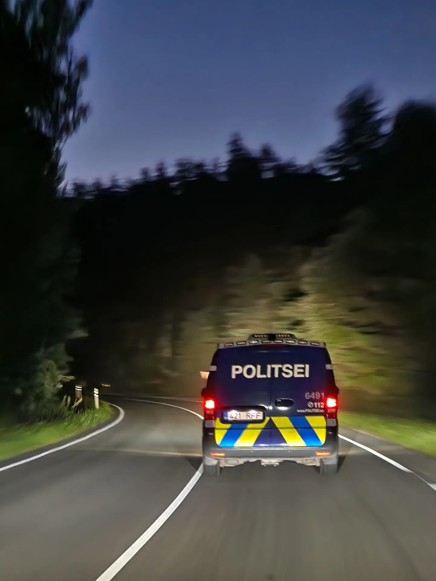 Politsei uurib läinud laupäeval Põltsamaa vallas kolme mehe vahel toimunud kaklust.
