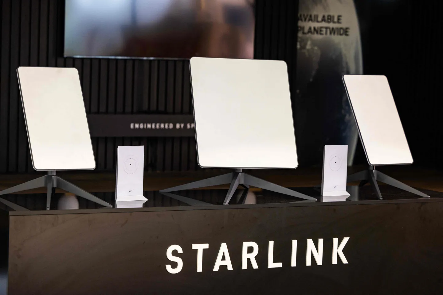 Комплекты Starlink
