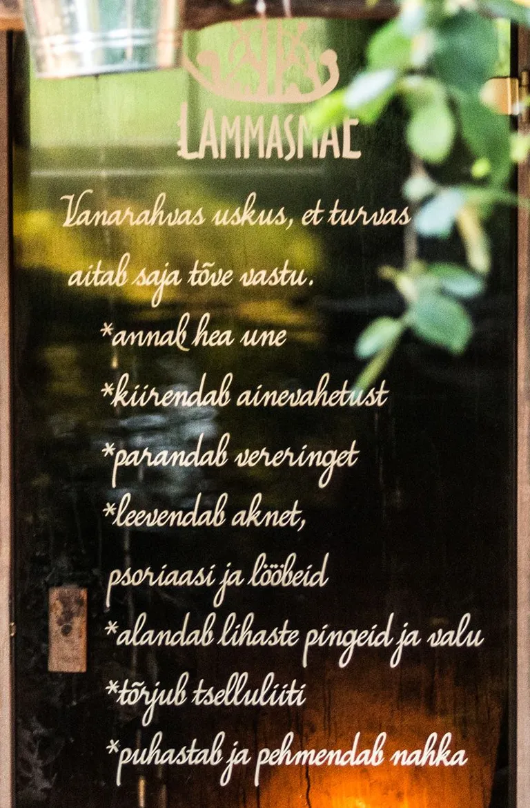 Sauna uksel on kirjas vanarahva uskumused turba kohta.