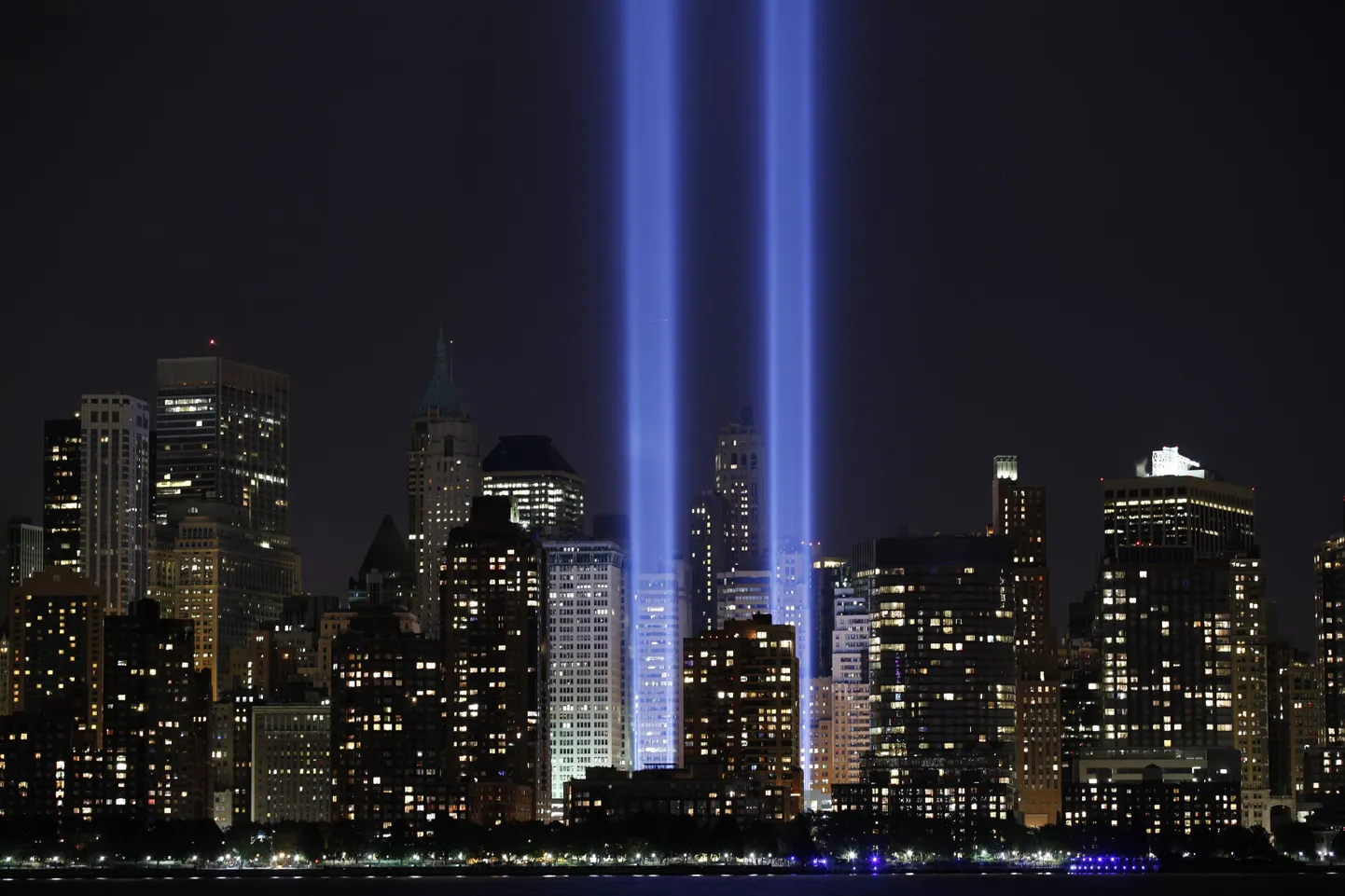 Tribute in Lights eksitas linde