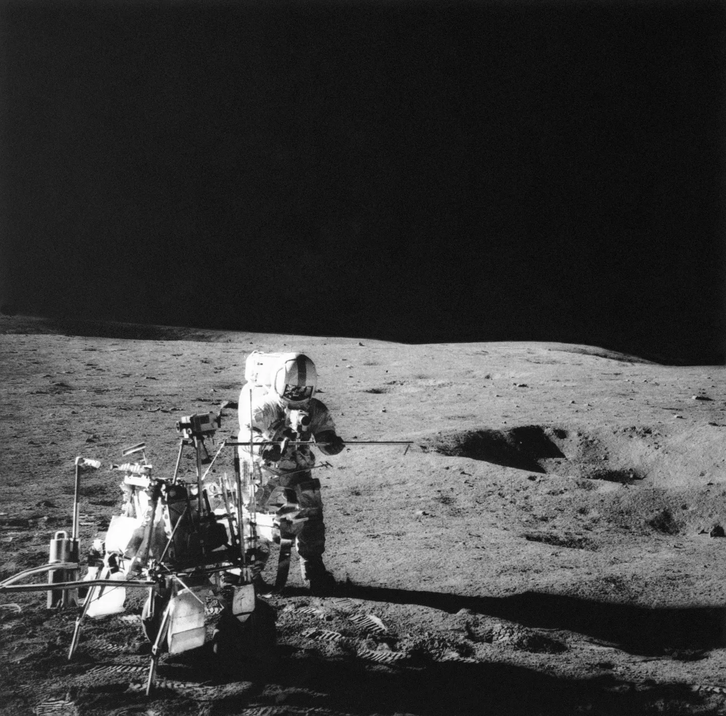 Apollo 14 astronaut Alan Shepard lõi 6. veebruaril 1971 Kuul kaks golfipalli