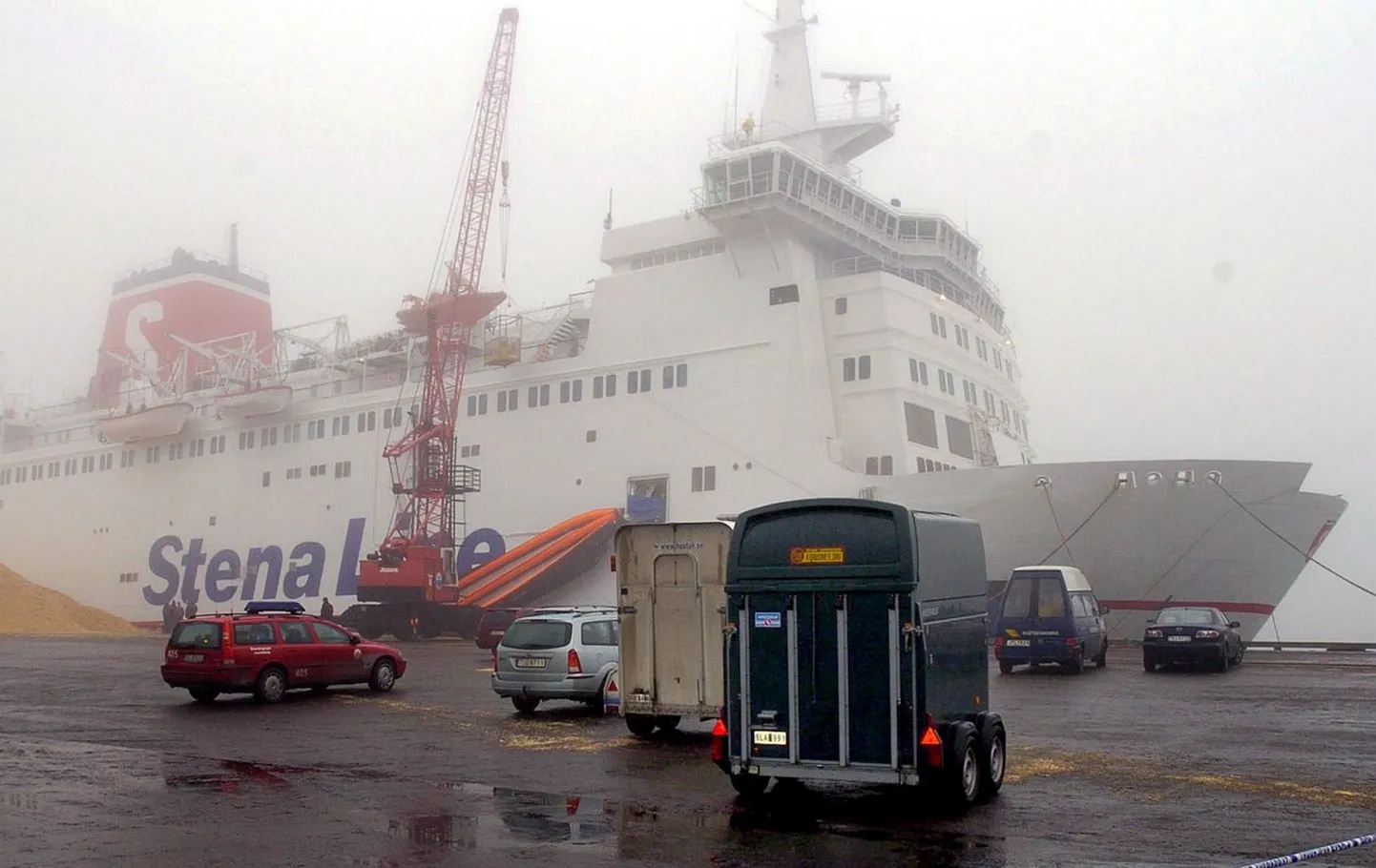 Laev Taani Grenaa sadamas.