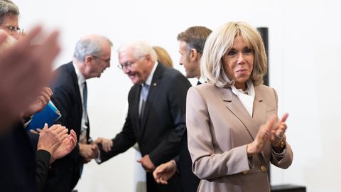 Brigitte Macroni naiseks olemise kahtluse alla seadnud küberkiusajad astuvad kohtu ette