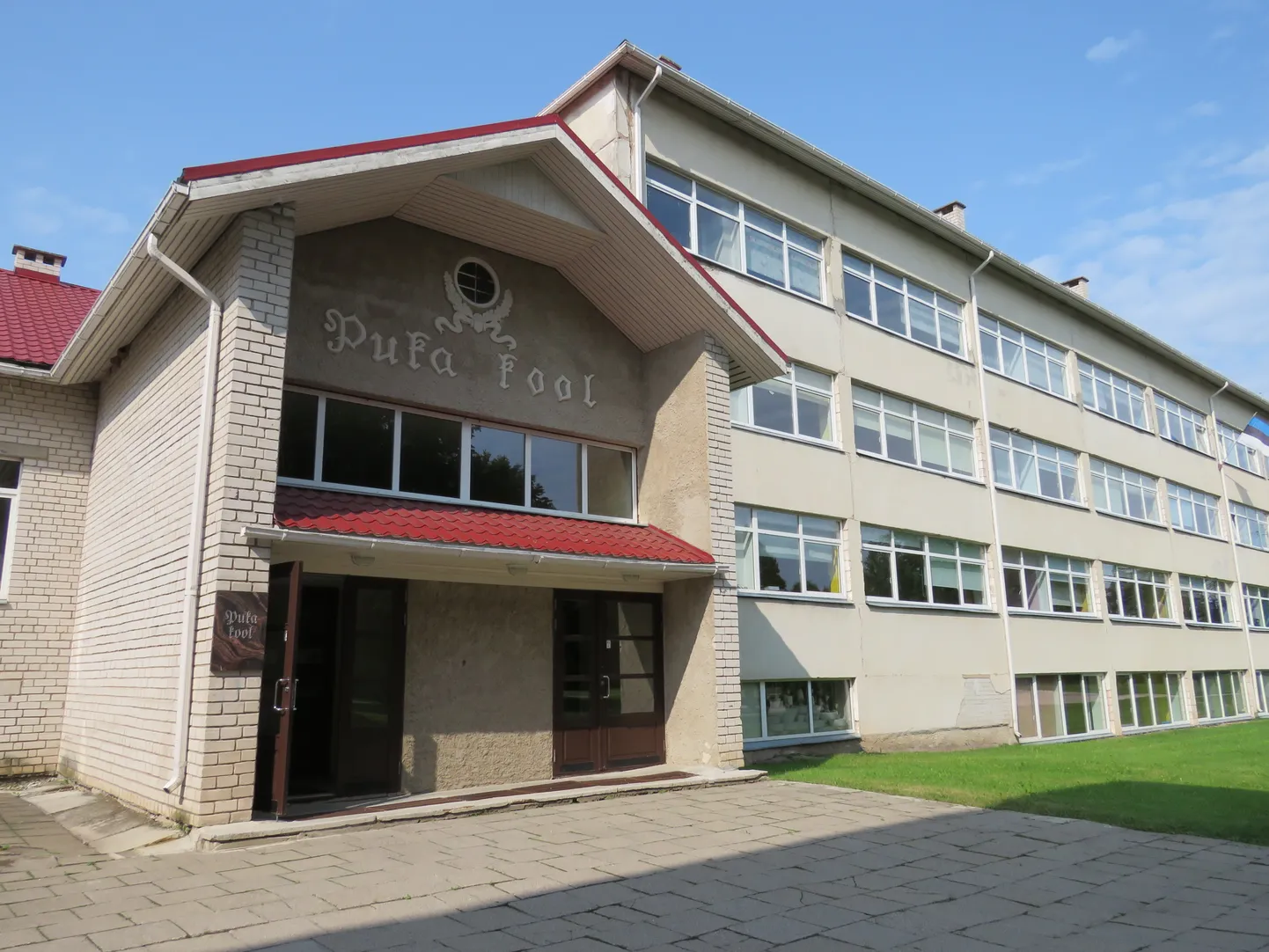 Otepää vallavõimu sõnul kuluks rahaabi hädasti ära katastroofilises seisus Puka koolihoonele.