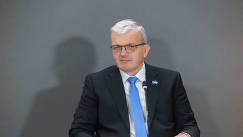 Tallinn käivitab pilootprogrammi, et toetada lapsevanemaid eestikeelsele õppele üleminekul