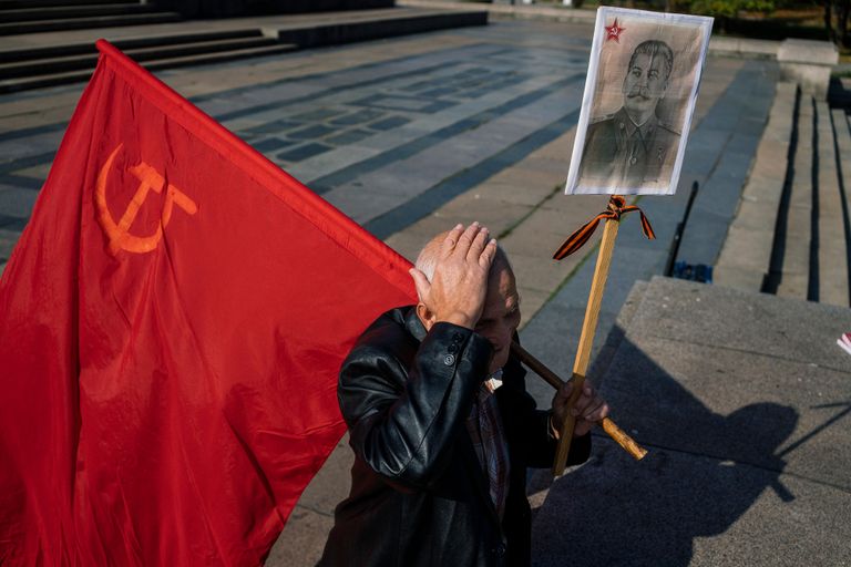 Kommunistide toetaja Bulgaarias Sofias 7. novembril 2017.