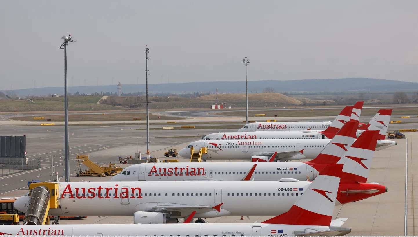 Austrian Airlinesi lennukid Viini lennuväljal. Foto on illustratiivne.