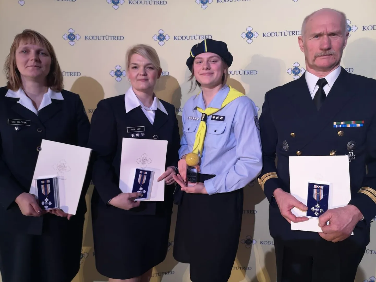 Eve Orlovski (vasakult), Gerly Leit, Arli Orlovski ja Eduard Kips.