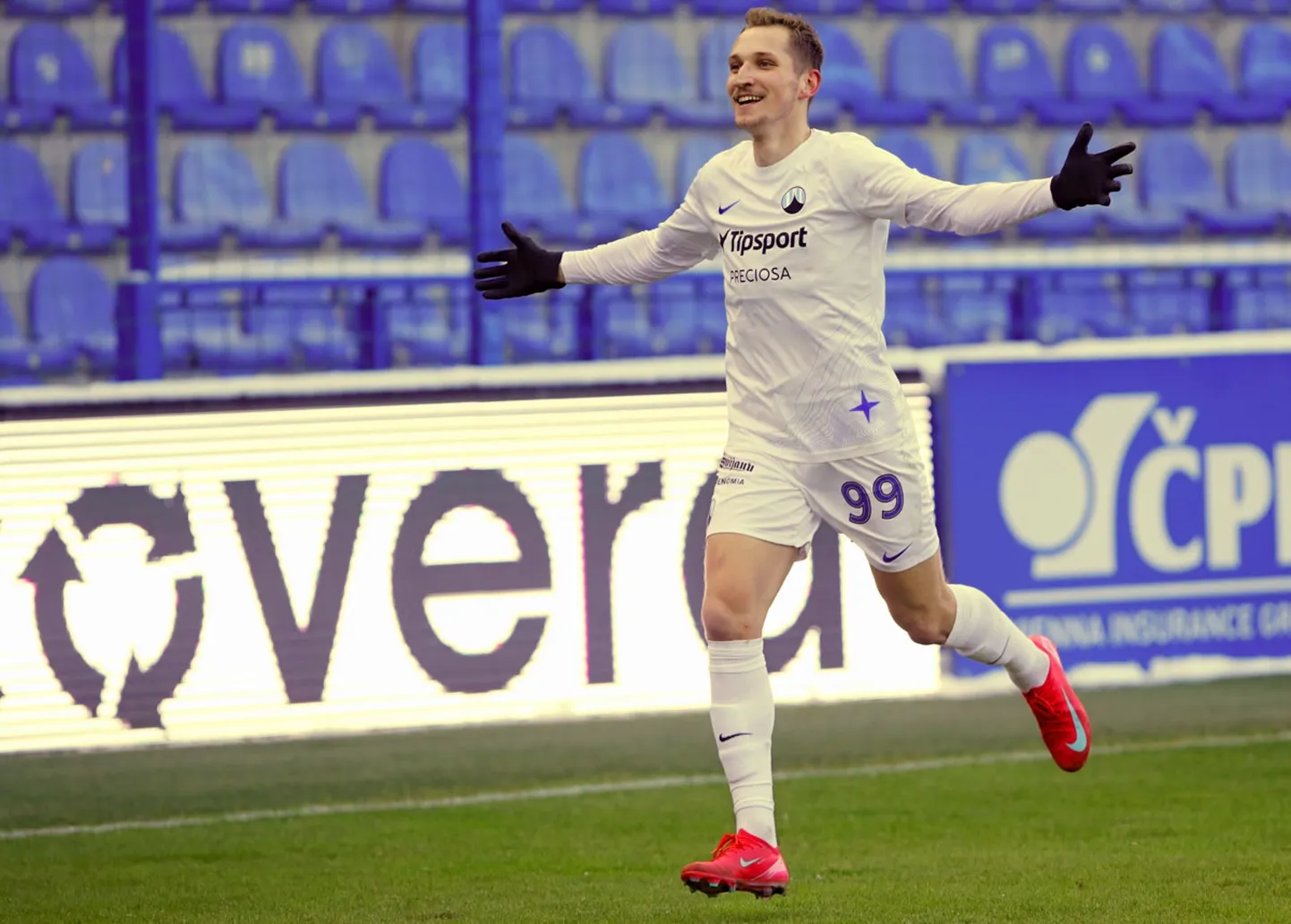 Latvijas futbolists Raimonds Krollis
