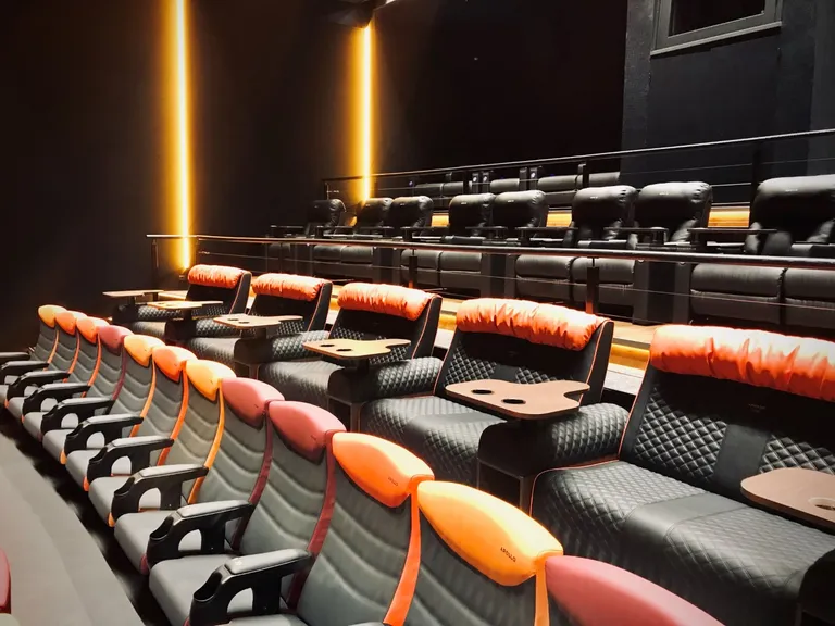 Jõhvi kinokeskuse saal.