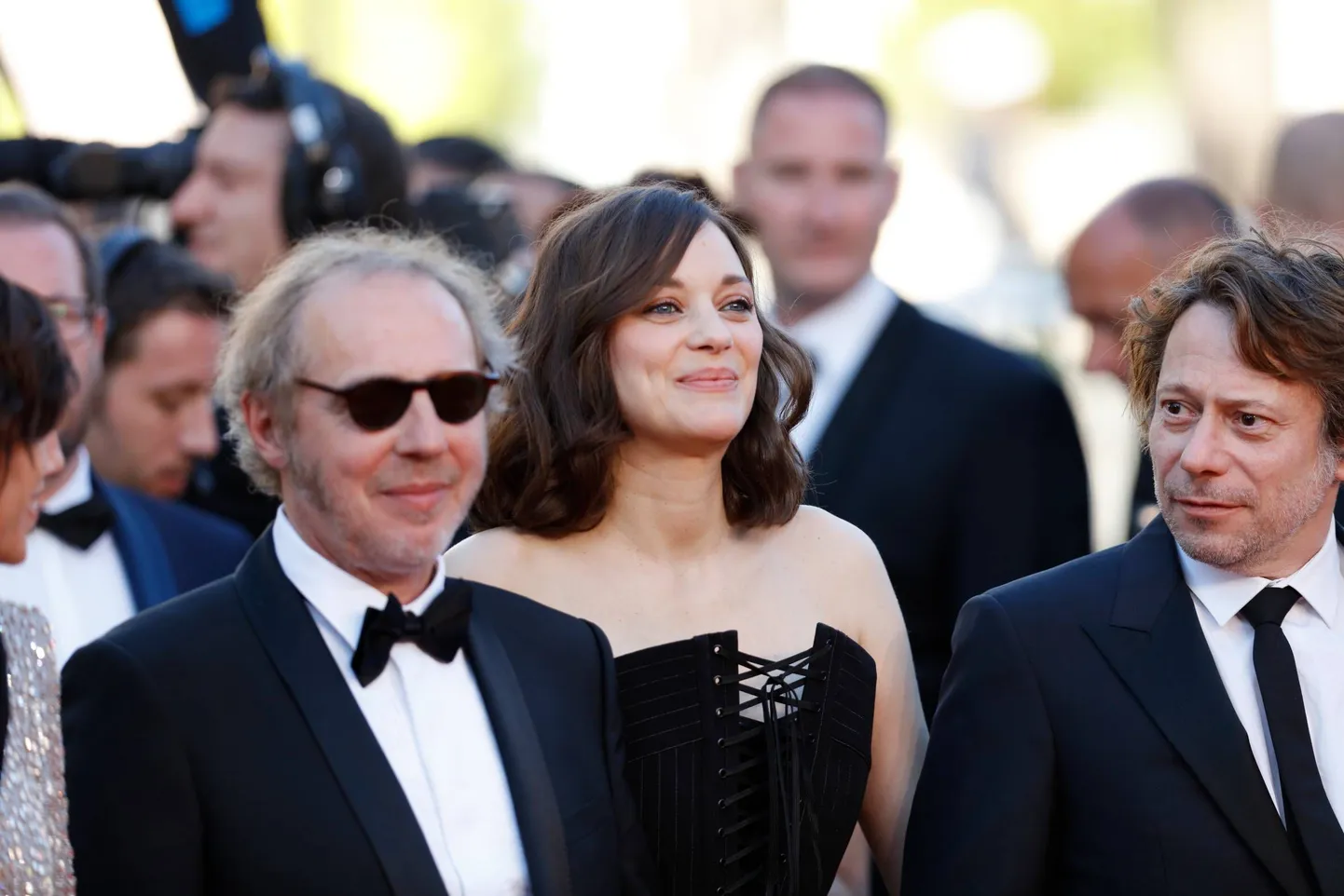 Režissöör Arnaud Desplechin ja näitlejad Marion Cotillard ja Mathieu Amalric.