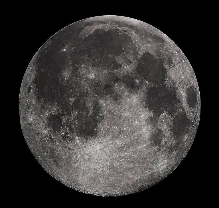 Foto täiskuust, tehtud 22.10.2010 Madisonis, Alabamas, USA-s. Pildistatud Celestron 9.25 Schmidt-Cassegraini teleskoobiga.