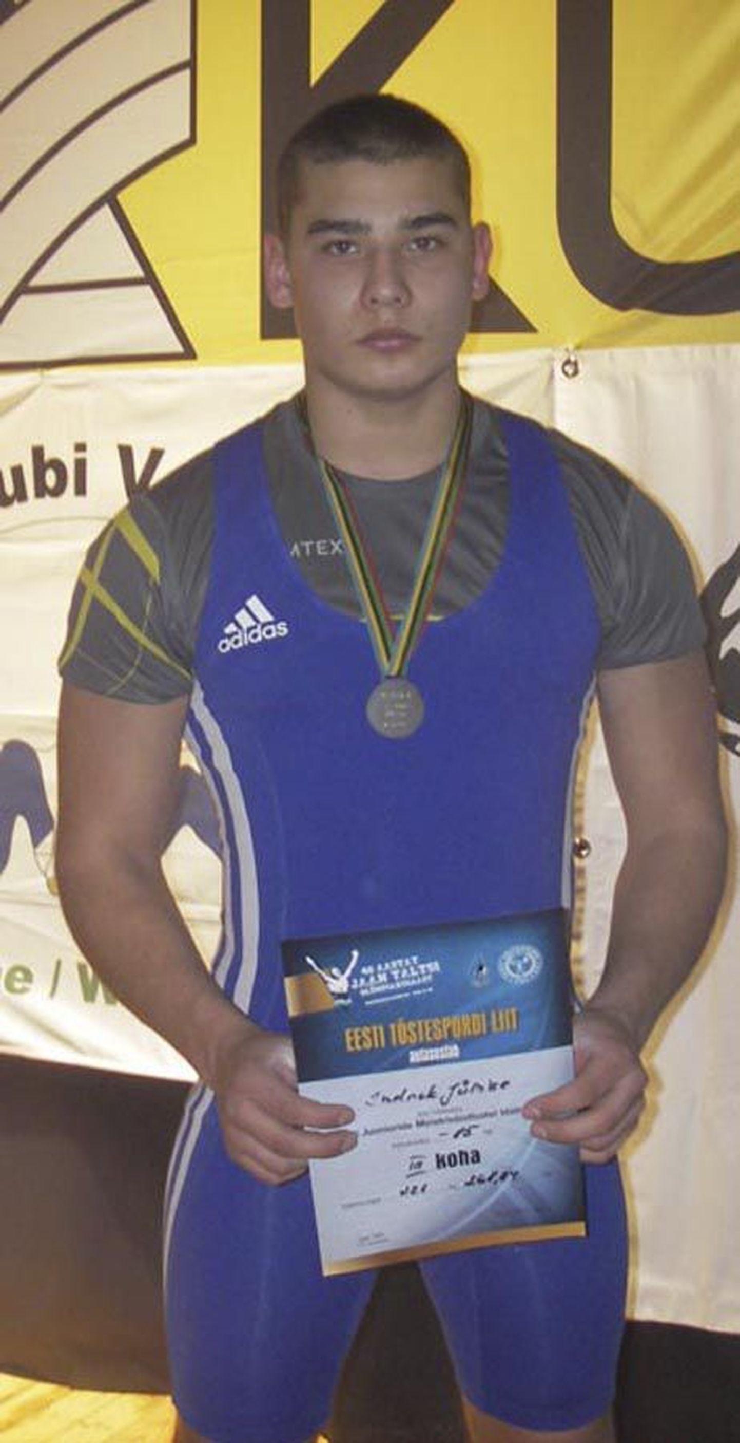 Indrek Jürise sai Eesti juunioride meistrivõistlustel kolmanda koha.