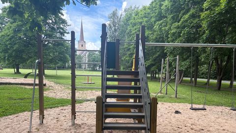 Järva vald uuendas Peetri ja Koeru mänguväljakuid