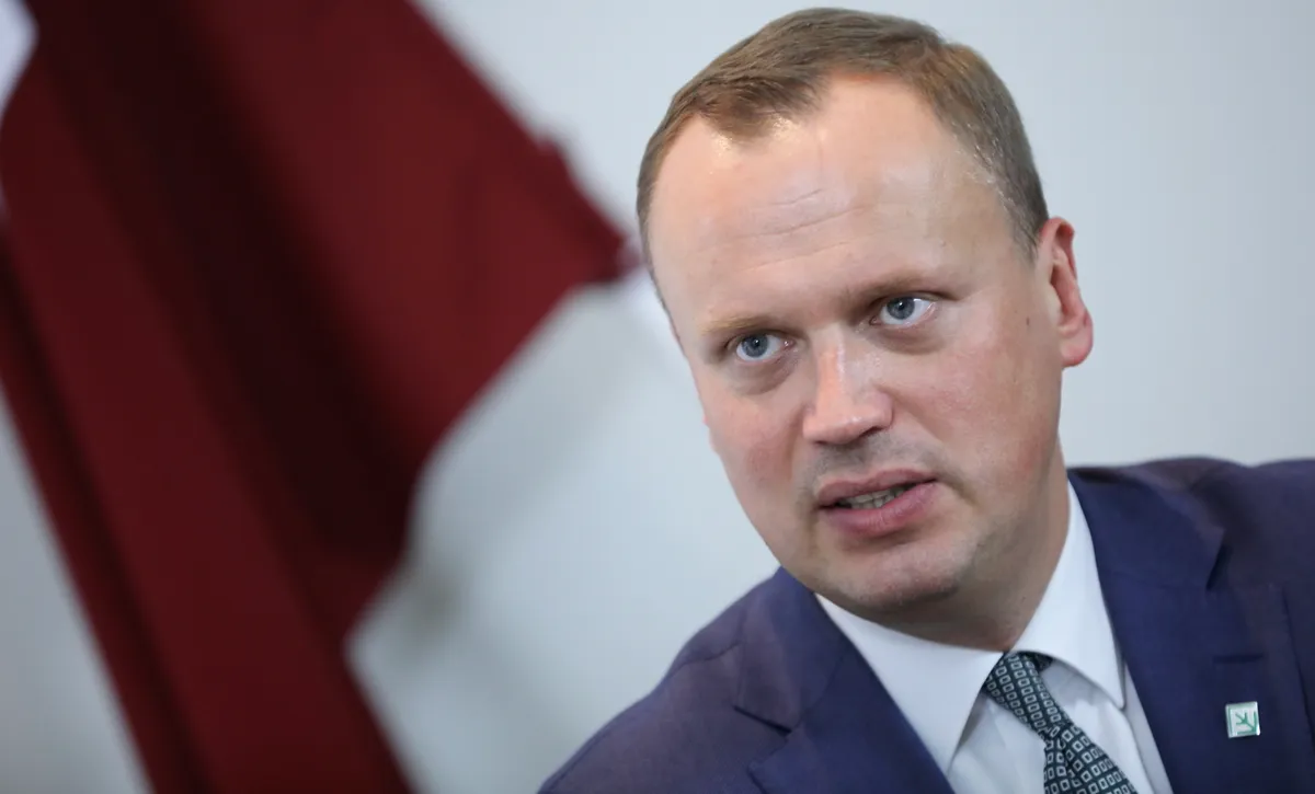 Эдгарс Таварс