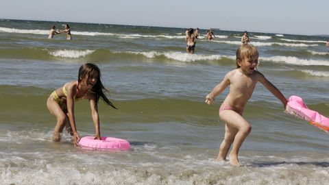 Kooliõde: ka hea ujumisoskusega laps võib vees sattuda eluohtlikku olukorda
