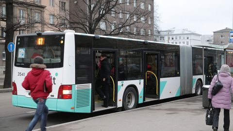 Alates homsest tihendab Tallinn ühistranspordi graafikuid