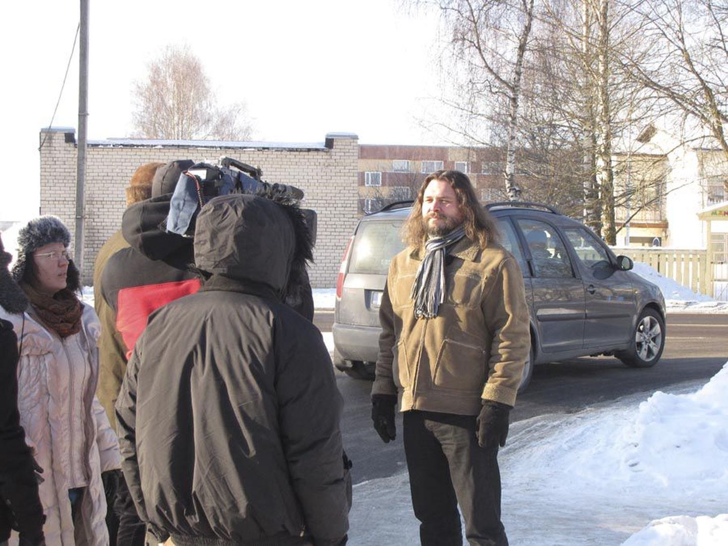 Kultuuriakadeemia direktor Anzori Barkalaja lahendas ETV saate «Tänavaristlejad» võistlejana liiklusküsimusi.