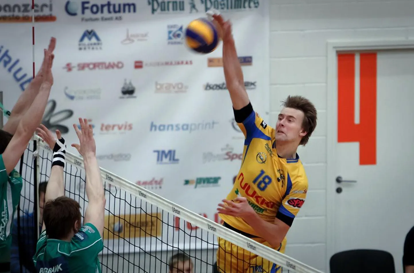Siim Põlluäär tõi Pärnule 18 punkti.