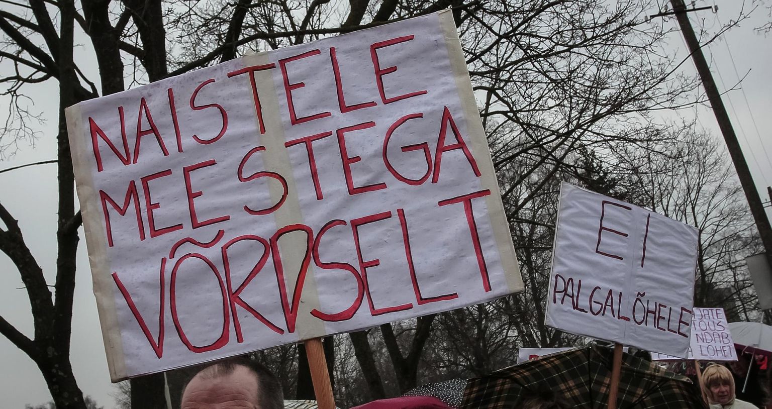 Eesti on pikka aega olnud Euroopa kõige suurema soolise palgalõhega riik. 2014. aastal avaldati selle vastu meeltki.
