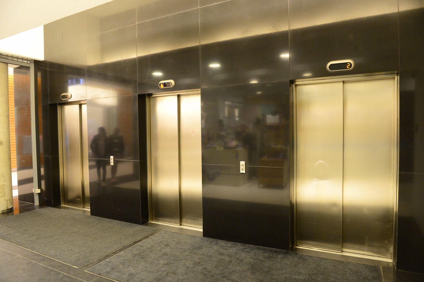 Лифты в Tasku Keskus.