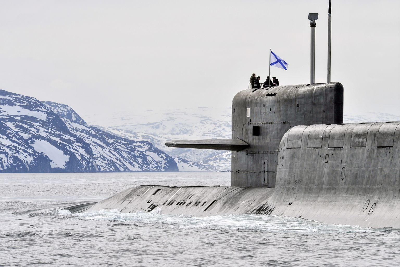 Venemaa mereväe K-18-tüüpi tuumaallveelaev Karelia õppusel Koola poolsaare lähistel Barentsi merel tunamullu kevadel.