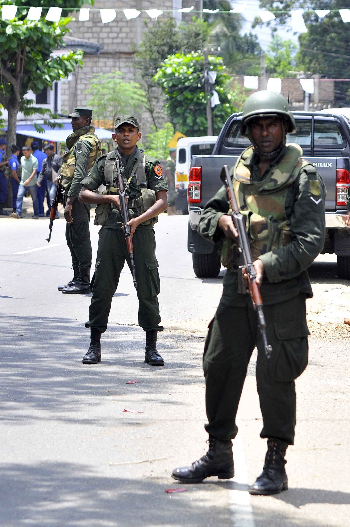 Sri Lanka rahutus keskosas Kandys leevendati päevast liikumiskeeldu.