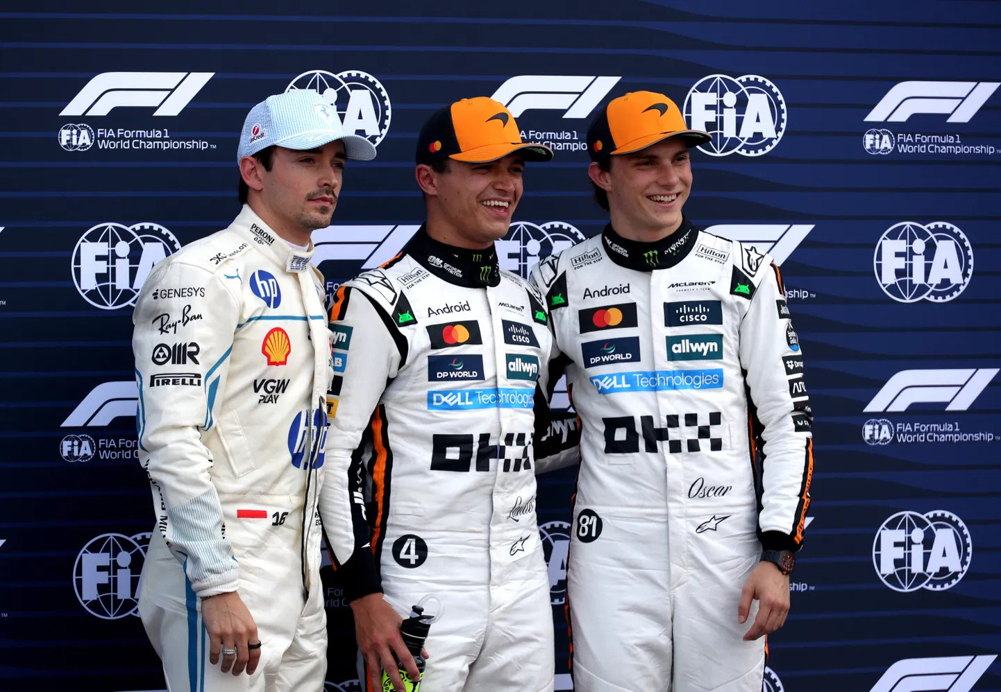 Monaco GP kvalifikatsiooni esikolmik (vasakult): teise koha saanud Charles Leclerc (Ferrari), võistlust parimalt kohalt alustav Lando Norris (McLaren) ja kolmandaks tulnud Oscar Piastri (McLaren).
