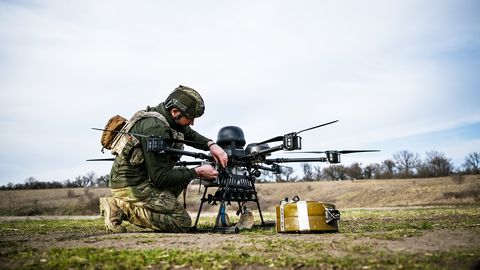 Эстония установила на восточной границе первые системы противодействия дронам