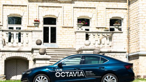 Mis on saanud rahvaautost? Sõiduproov uue Škoda Octaviaga toob selgust