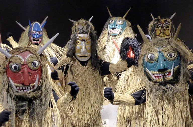 Mūsu maskošanās tradīciju līdzinieki Japānā – "namahage".