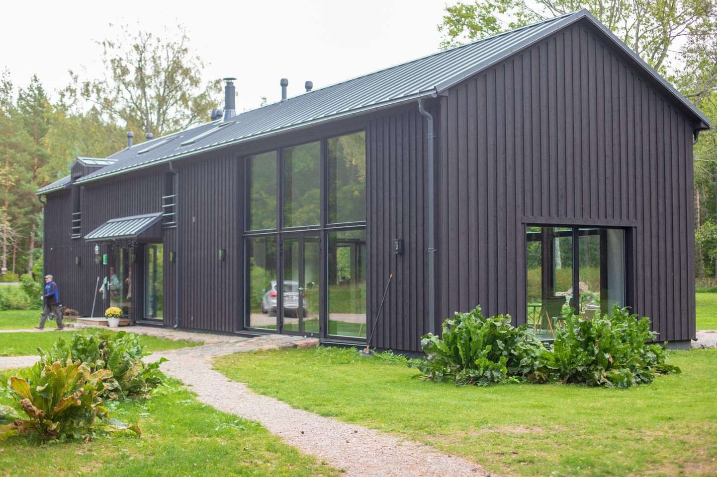 2017. aasta suvel avas Hõbekala uue külalistemaja.