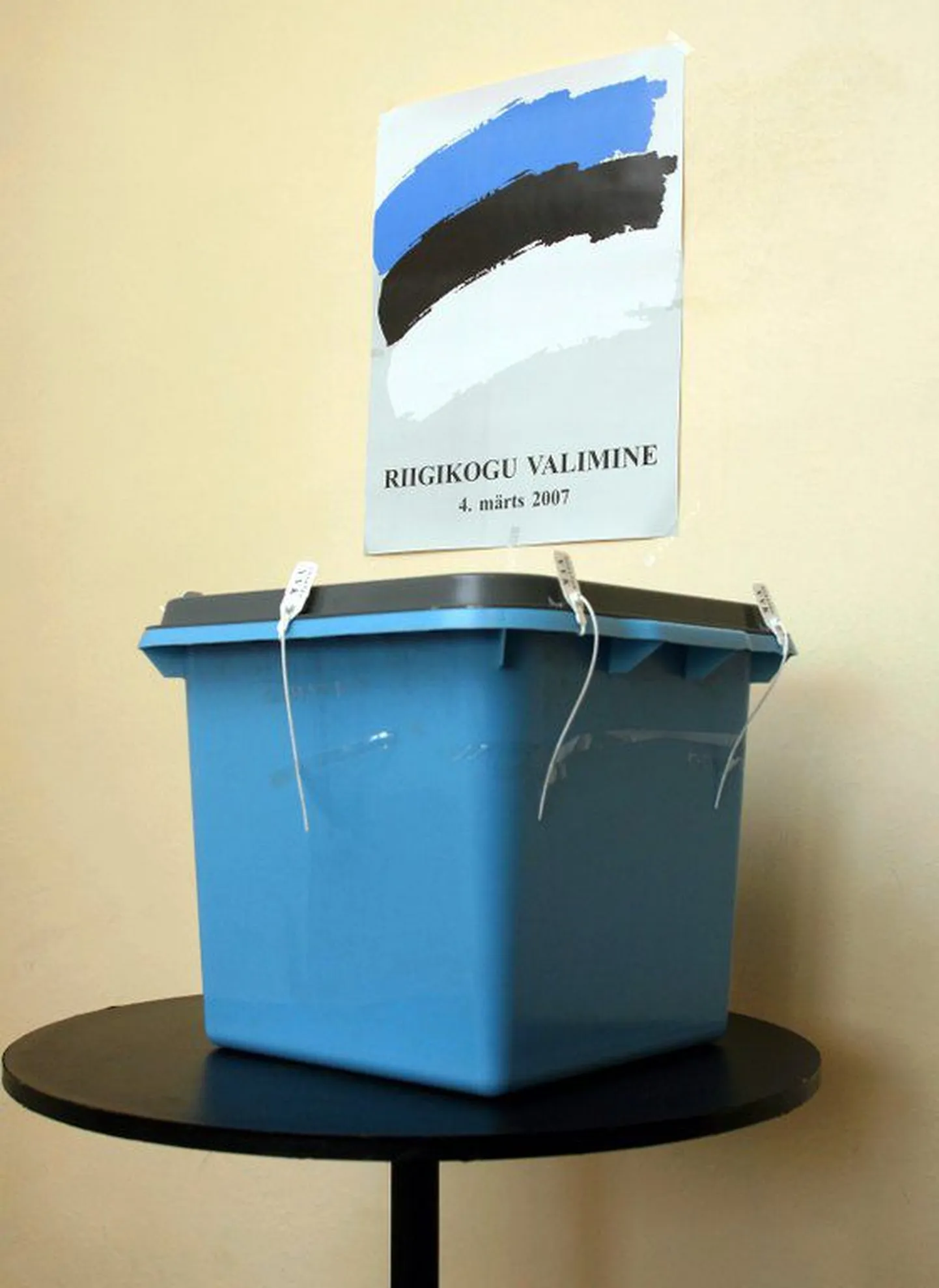 Valimiskast eelmiste riigikogu valimiste ajal.