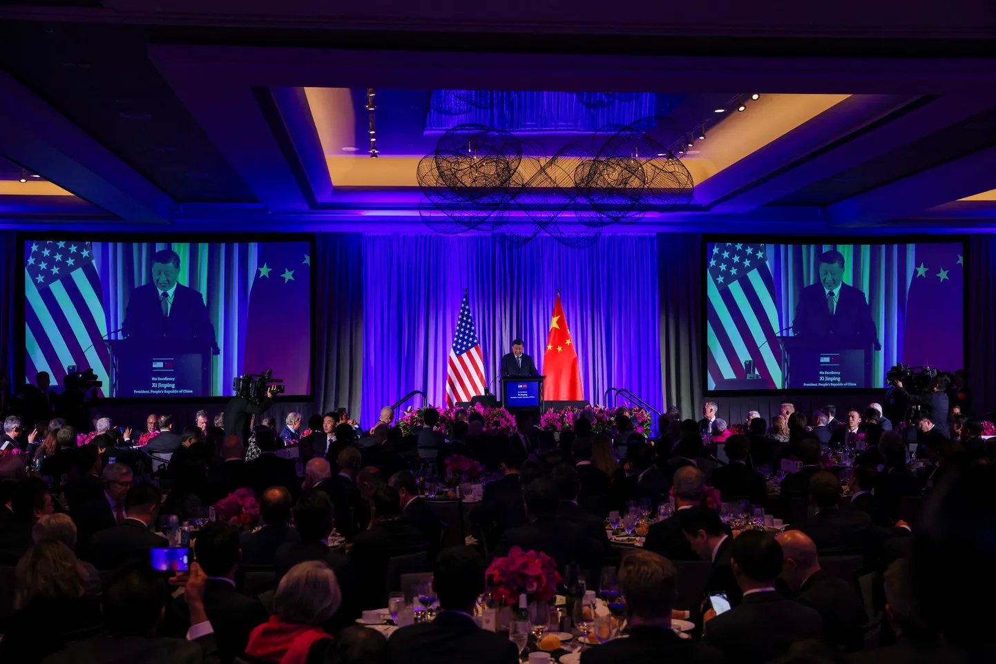 Hiina president Xi Jinping esineb kohtumisel USA äriliidritega San Franciscos.
