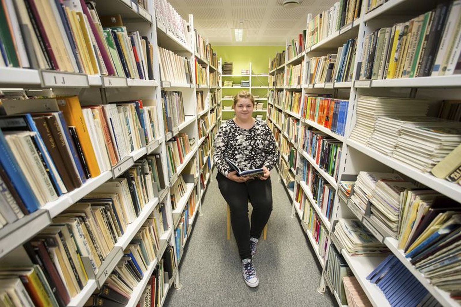 Tamsalu gümnaasiumi 10. klassi piiga Tuule Laansoo ütleb, et raamatukogu on teda iseloomustav paik.