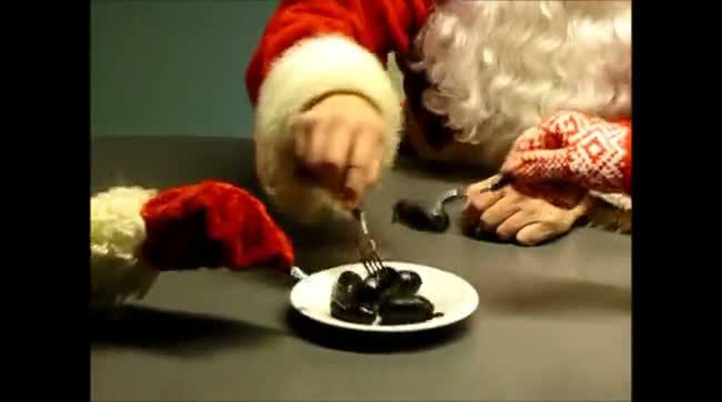 Jõuluvanad maitsevad verivorste