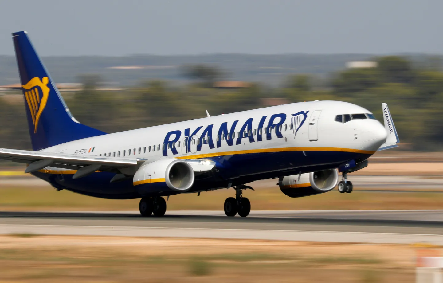 Ryanair.