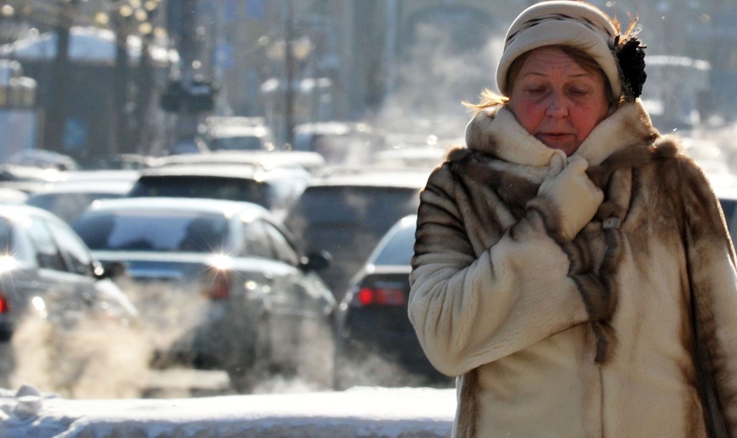 Käre talveilm Ukraina pealinnas Kiievis.