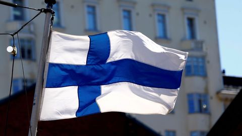 Осужденный за коррупцию финский генпрокурор намерен занять должность на таможне